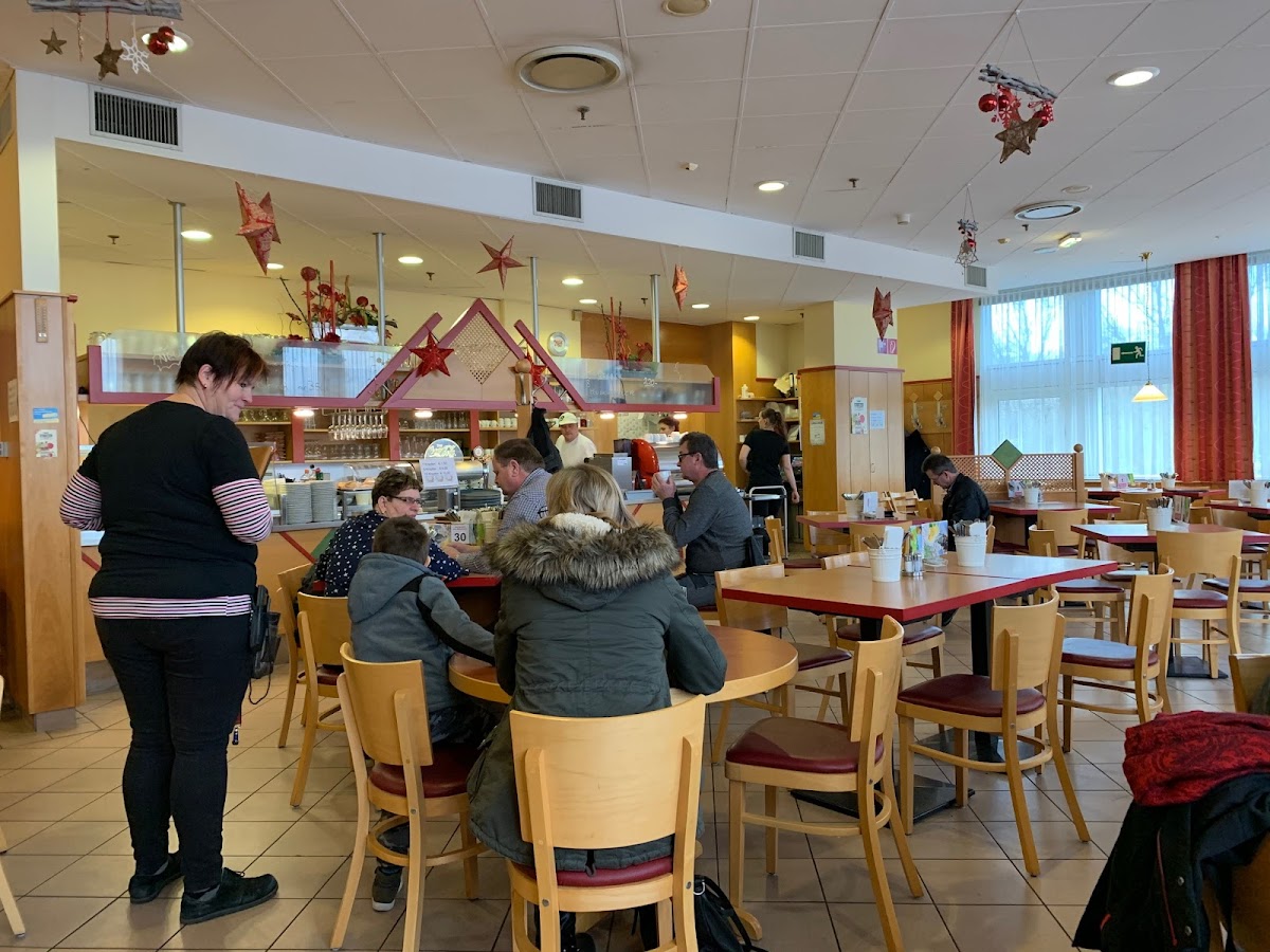 Adler Restaurant Im Center Süd